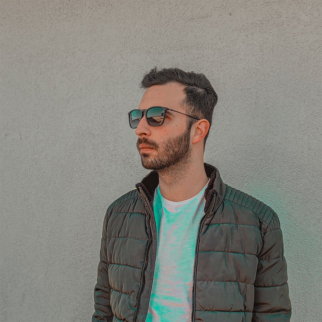 Sosyal medya uzmanı Arif Akkoyu – Dijital pazarlama ve sosyal medya yönetimi hizmetleri